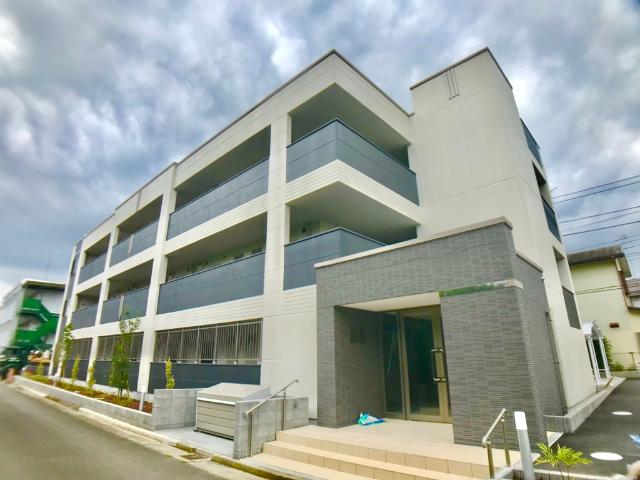 シルビア小田原203号室 外観写真（昼）