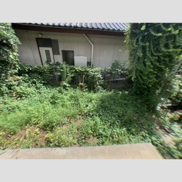 インペリアルヒルズ105号室 テラス
