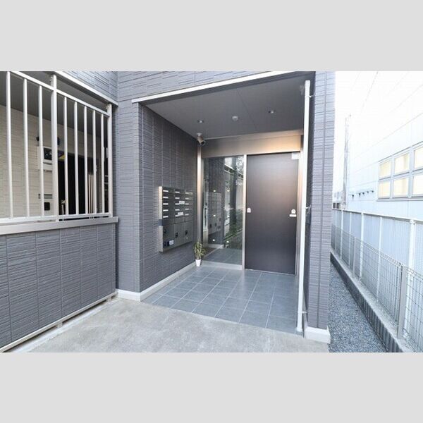 パティーナ202号室 エントランス