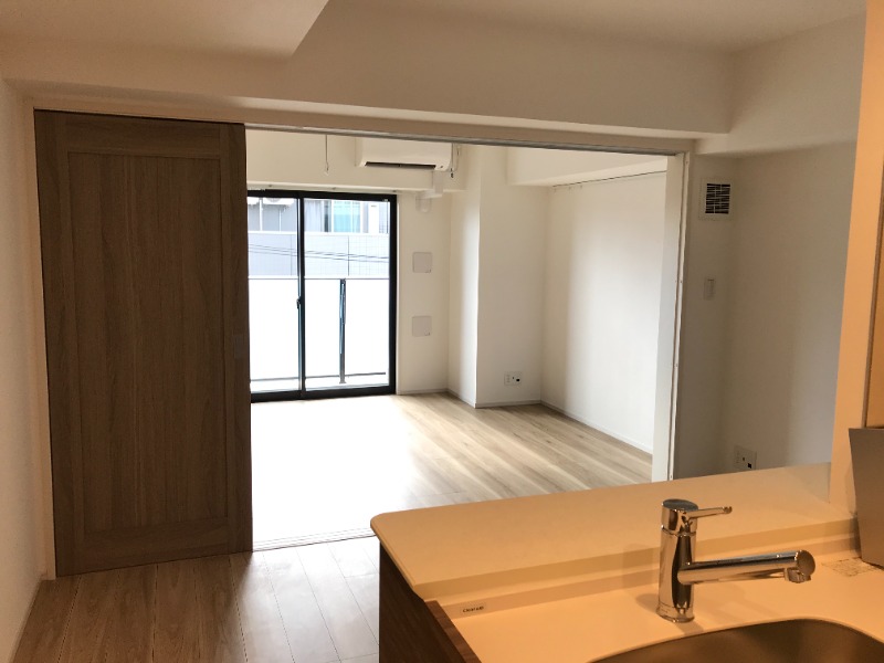 旭 Building3階 リビング