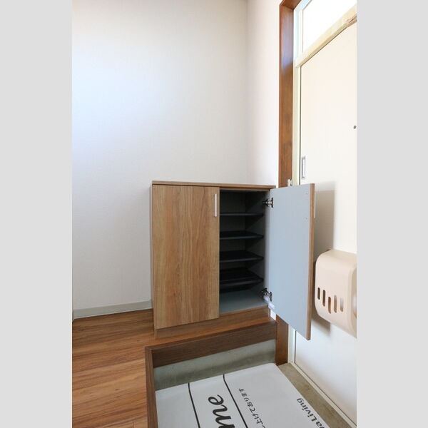 酒井根ガーデンハイツ シューズボックス