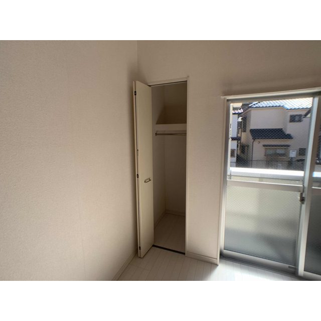 コンフォートメゾン東平賀205号室 内観