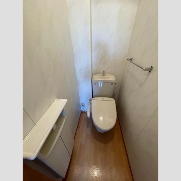 グランメールM208号室 温水洗浄暖房便座付き