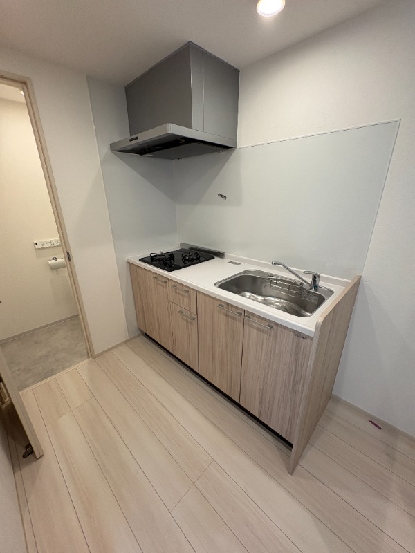 エトワールヴァリ　プレリュード1階 ※105号室は反転