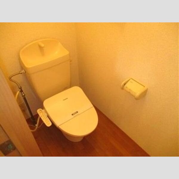 イーストサンハイム105号室 トイレ