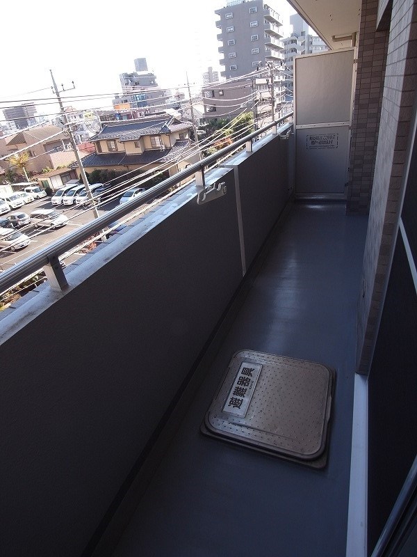 コーポレート相模原三丁目9階 バルコニー