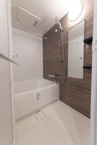 RESIDENCE　KOENJI404号室 お風呂