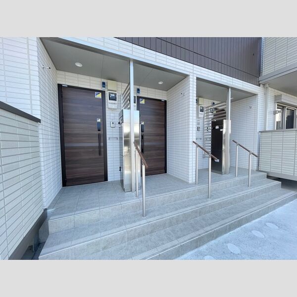 リビエラ　Ⅱ エントランス