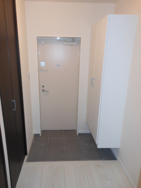 ル・エスト・フォンテーヌ 玄関