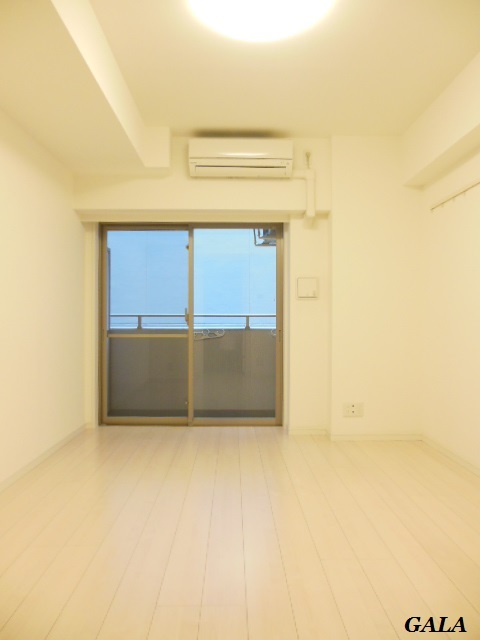 グランド・ガーラ新横浜South 居室