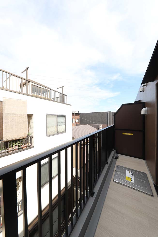 レンティーヴァ綾瀬2階 内観