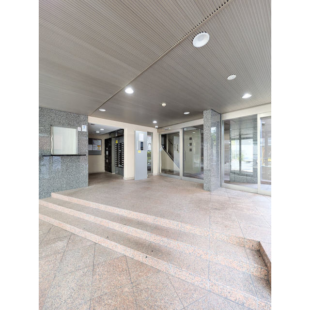 スカイコート学芸大学壱番館201号室 エントランス