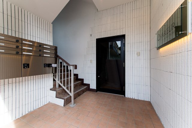 シャルール浅間町2D号室 ロビー