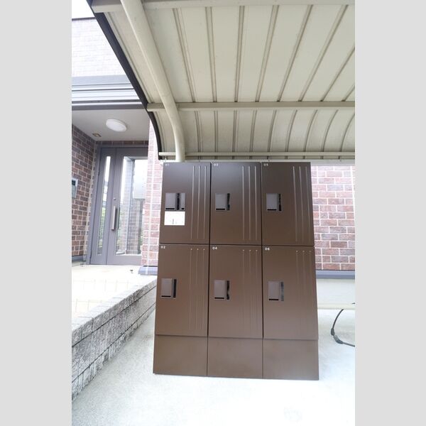 レジデンス北山 宅配ボックス