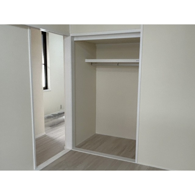 メゾンホワイトフェニックス 内観