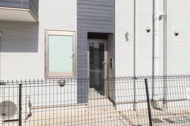 イルビラージュ仲六郷2階 エントランス