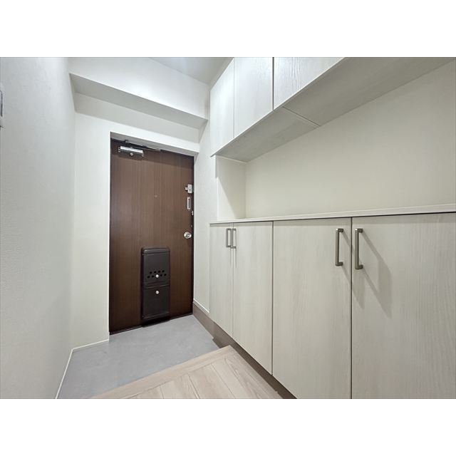 ボーン赤坂 玄関