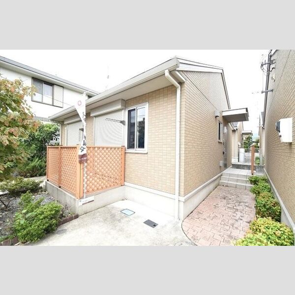 延沢戸建て　C棟の外観画像