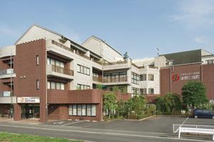 ラウレア 医療法人社団康明会康明会病院まで282ｍ