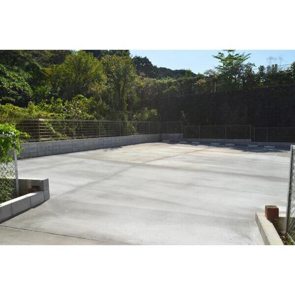 PIA　ForestMaison 駐車場