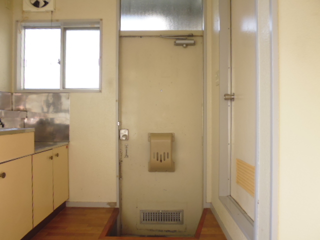 暁コーポ0103号室 玄関