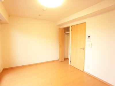 リブリ・両国 内観