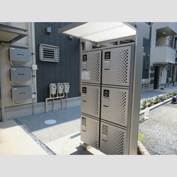 D-room公津の杜C202号室 宅配ボックス