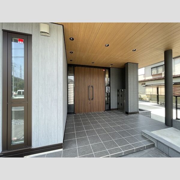 シュクラン エントランスオートロック・集合ポスト&宅配ボックス