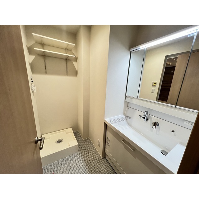 WASEDA MORI BLDG.202号室 ■注）他部屋参考写真