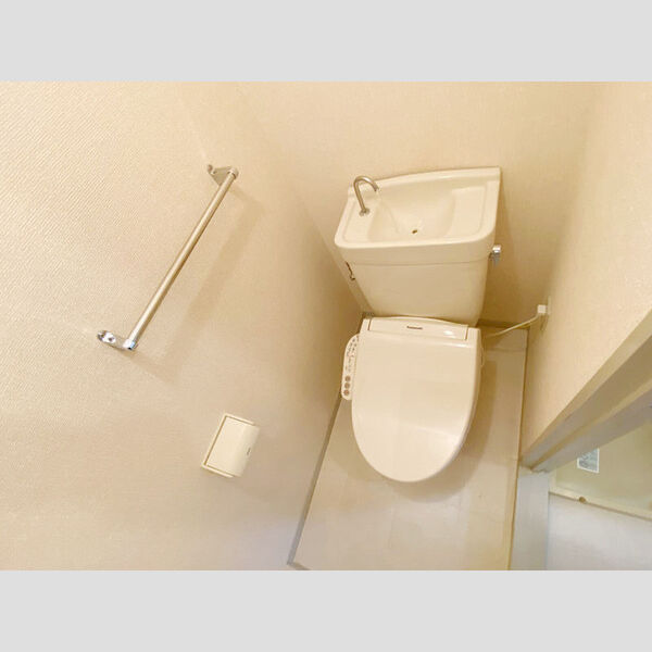 チャーリーズマンションⅡ 温水洗浄暖房便座