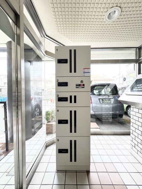 ライオンズマンション鵜の木駅前2階 宅配BOX