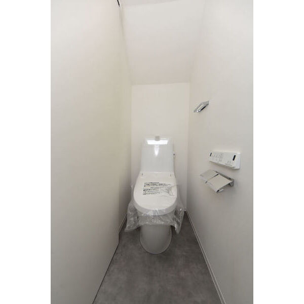 サリースマイル参番館0102号室 トイレ