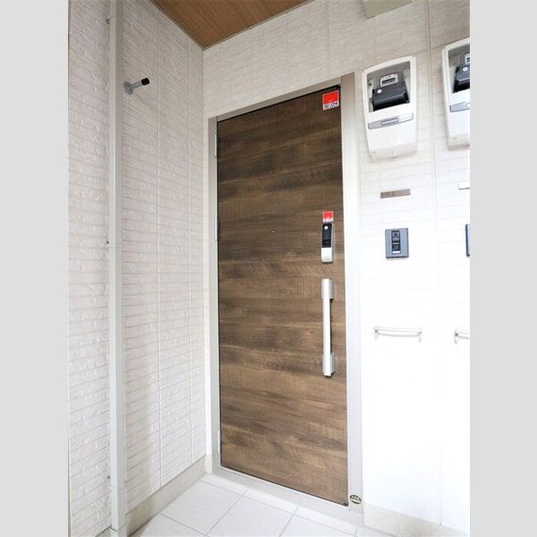 フォレスト中央林間 玄関ドア