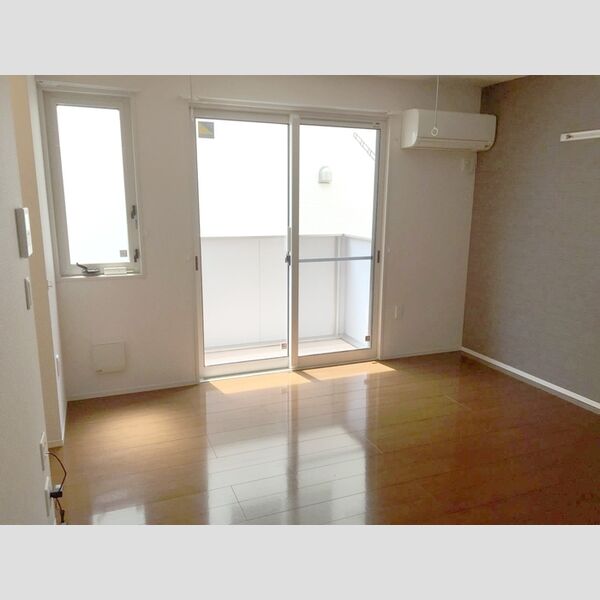 セジュール　ヨコハマ リビング