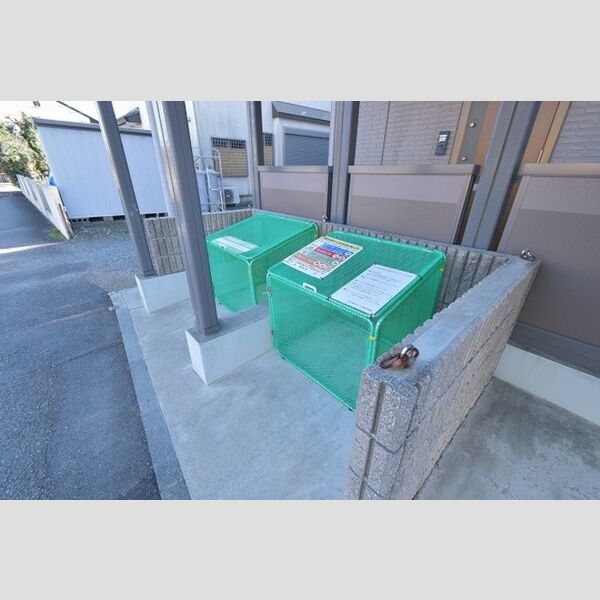 コンフォール・ミナミ　A105号室 ゴミ置き場