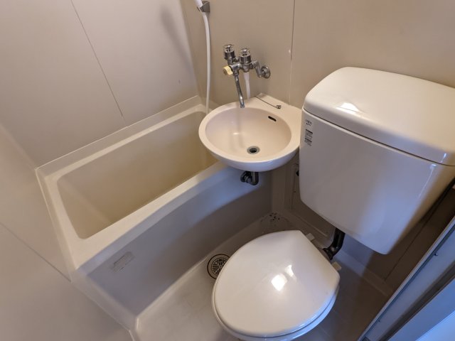 ハナブサマンション210号室 お風呂