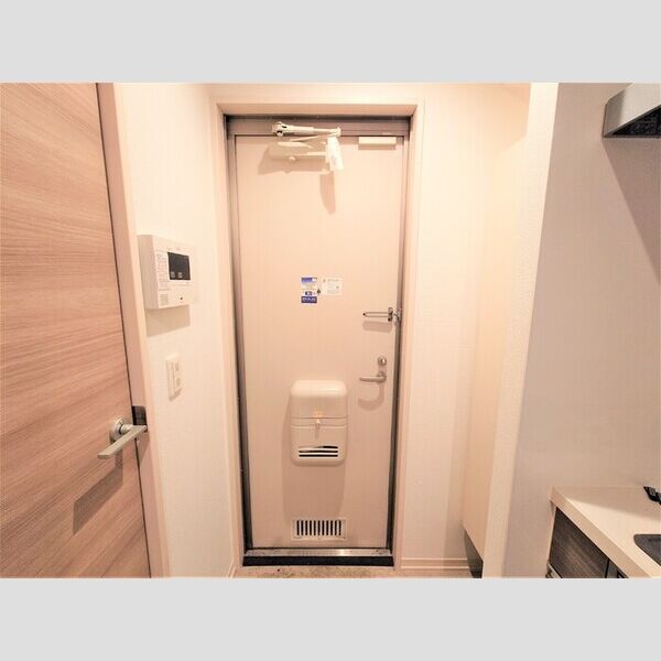 プランドール・アデン306号室 玄関