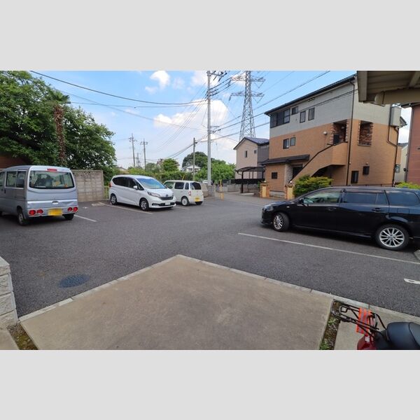 メゾン・ド・ライコ　Ⅱ202号室 駐車場