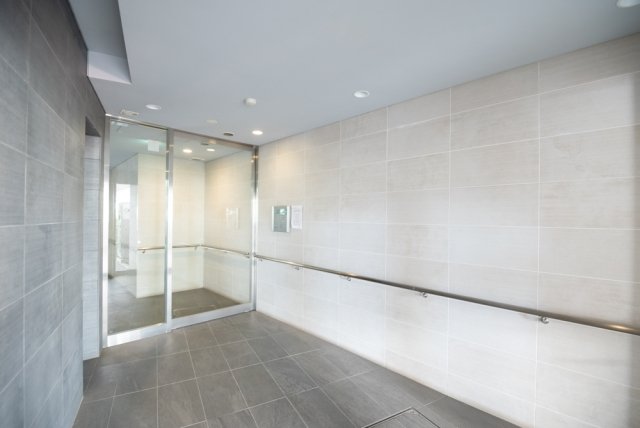 ＡＺＥＳＴ大山東1005号室 エントランス