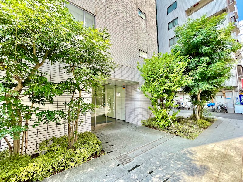 レジディア新御徒町 エントランス