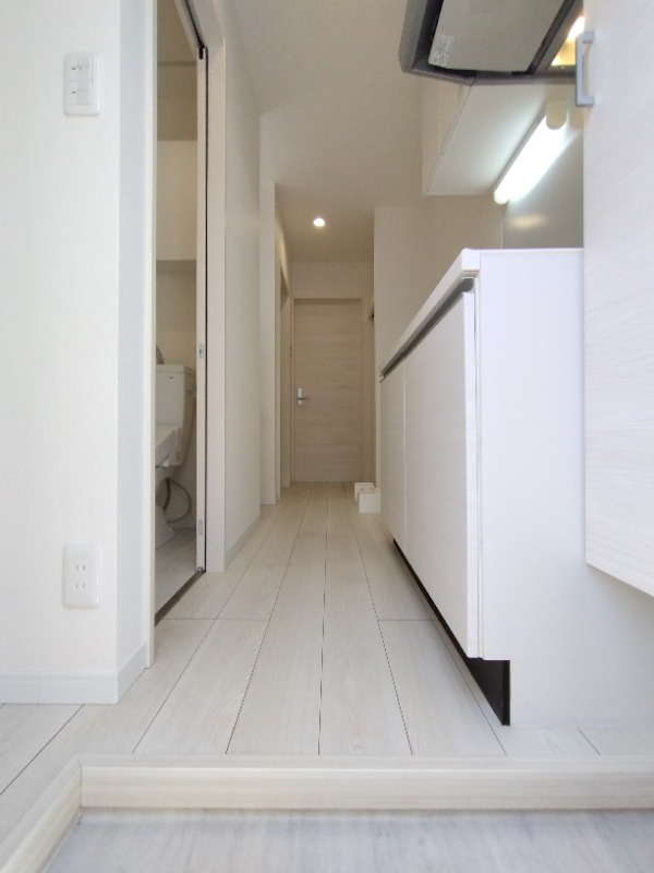 ソルナクレイシア平和台1階 玄関