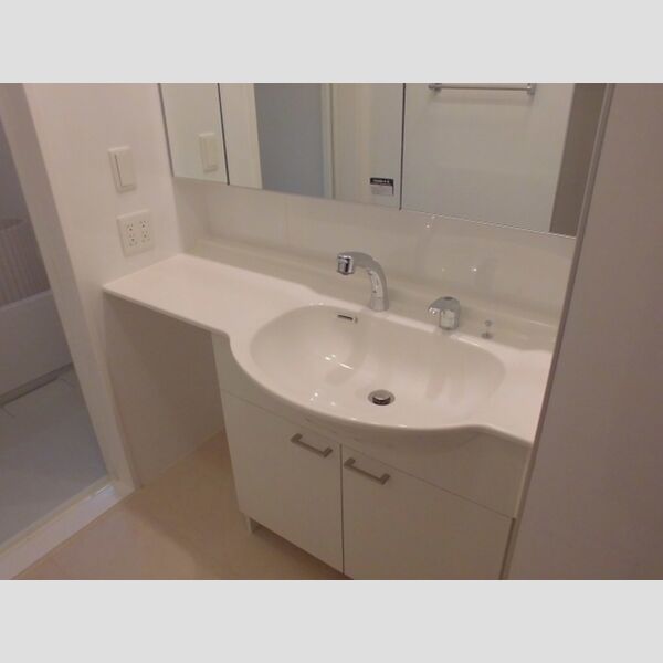 レジデンス葛西 洗面化粧台