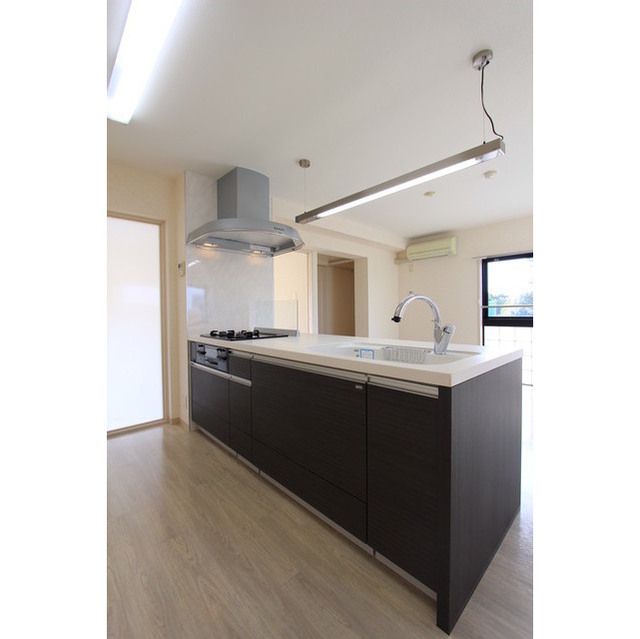 ポム・ドゥ・パン 内観