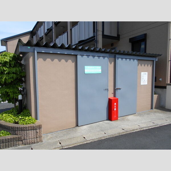 ロイヤルガーデン　Ⅱ ゴミ置き場