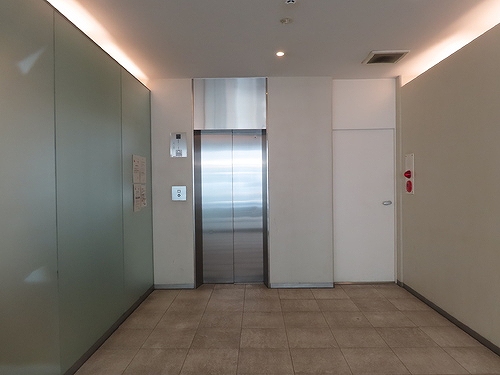 ベルファース新橋5階 エレベーター　※2021年7月撮影