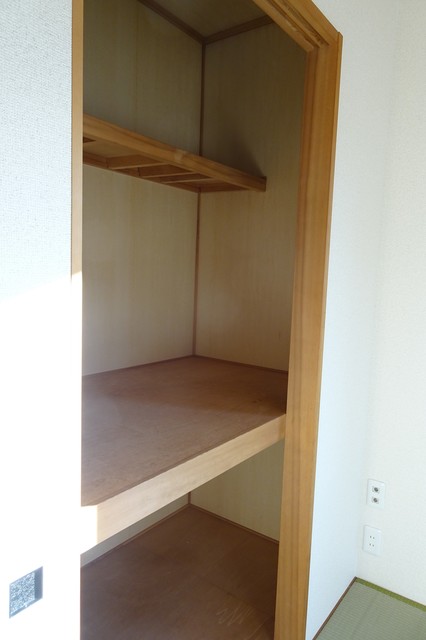 エスペランサ菊名Ａ・Ｂ 収納