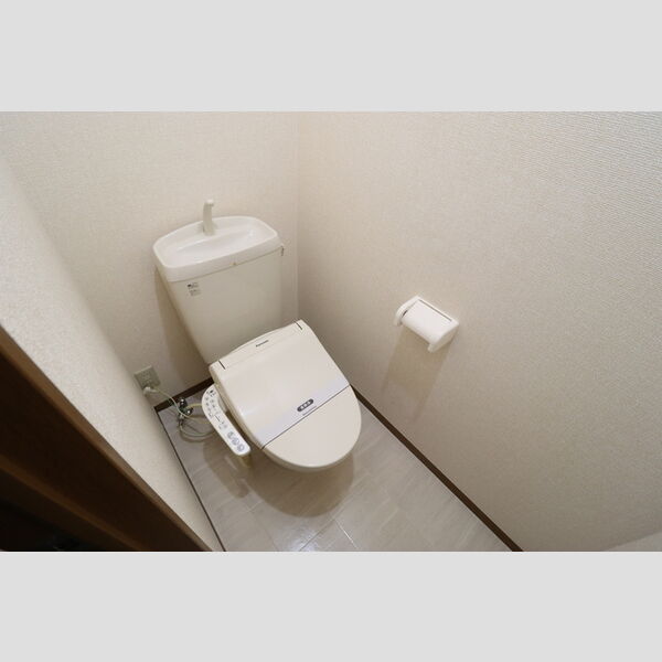 ロイヤルクレッセント西登戸 温水洗浄暖房便座