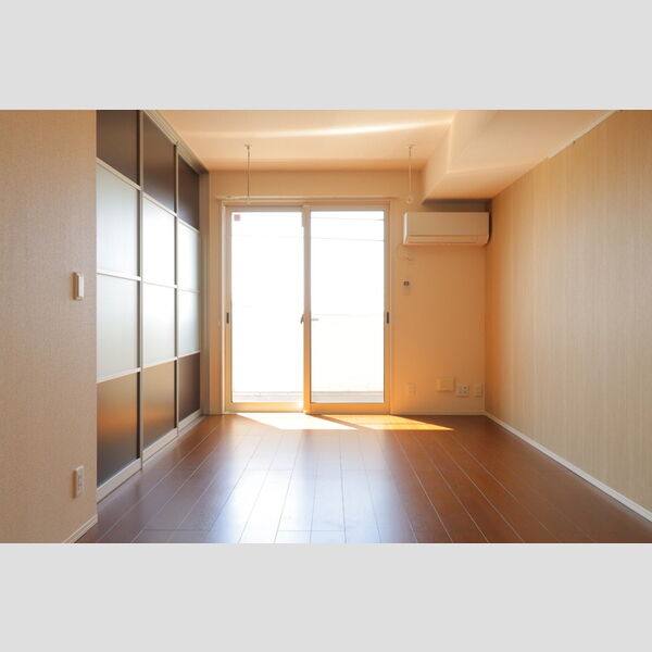 イルソーレ吉川美南　ヴェルデ301号室 リビング