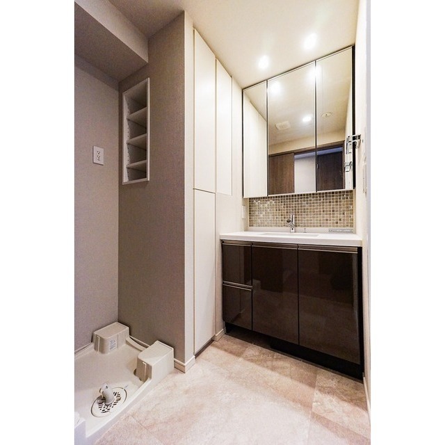 クレストコート白金高輪0704号室 洗濯機用防水パン有