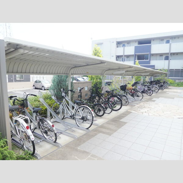 Grandir　A301号室 駐輪場